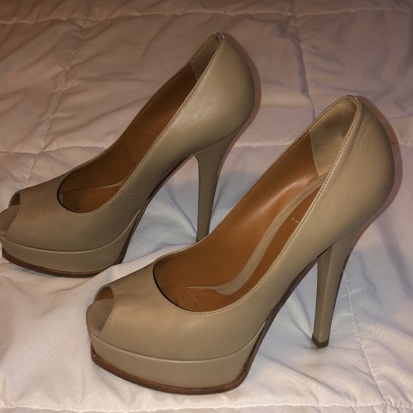 Autentic FENDI - Picture 2 of 6